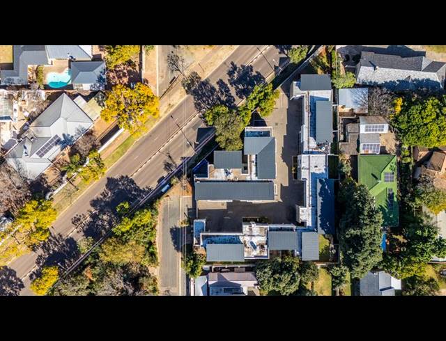 2 BEDROOM APARTMENT FOR SALE IN MENLO PARK